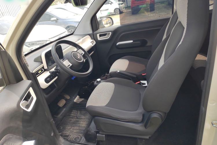 Used Wuling Hongguang MINIEV 2024 3rd Generation 215km Youth Edition Left Front Seat