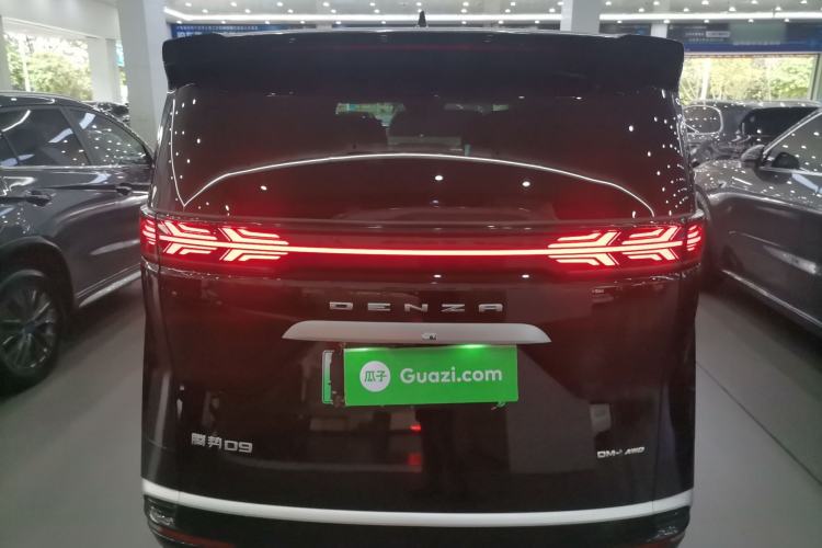 Used Denza D9 2024 DM-i 980 Four-Wheel Drive Prestige Model