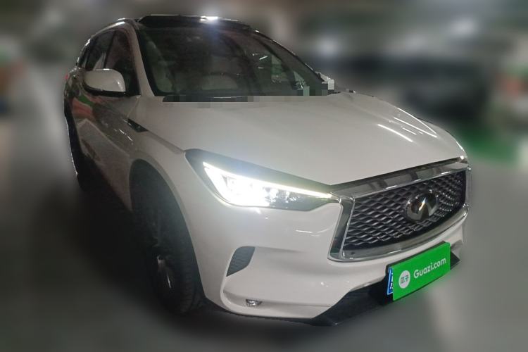 Used Infiniti QX50 2018 2.0T Four-Wheel Drive Luxury Edition Front Right 45 Deg