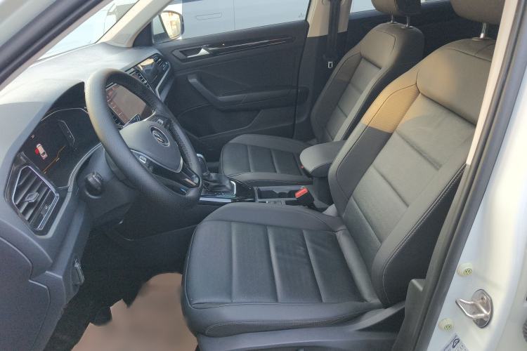 Used Volkswagen T-ROC 2022 280TSI DSG Two-Wheel Drive Elite PLUS