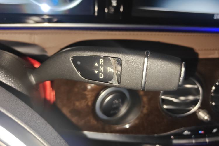 Used Mercedes-Benz S-Class 2014 S 320 L Business Model
