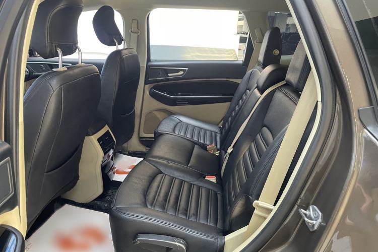 Used Ford Edge 2018 EcoBoost 245 Two-Wheel-Drive Titanium 5-Seater China V Standard Interior 2