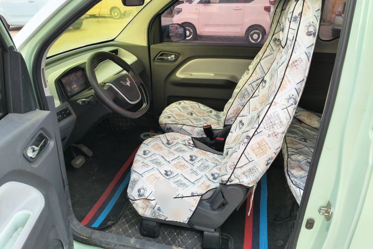 Used Wuling Hongguang MINIEV 2021 Macaron Premium Model – Lithium Iron Phosphate