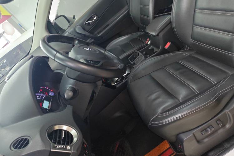 Used Renault Koleos 2014 2.5L 4x4 Comfort Edition
