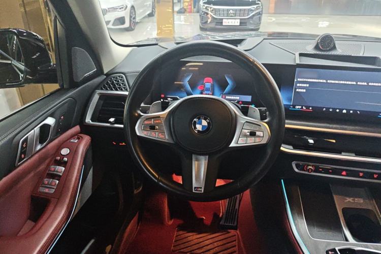 Used BMW X5 2023 xDrive 30Li Luxury M Sport Package