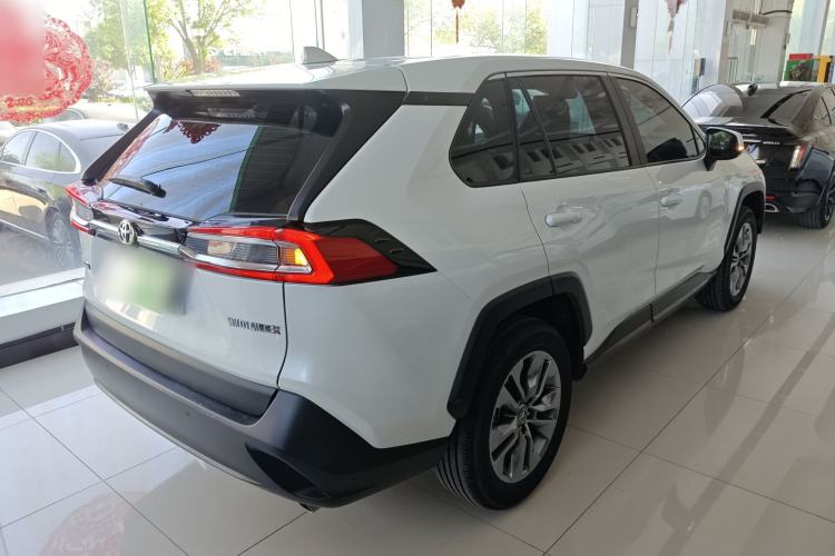 Used Toyota Wildlander 2024 2.0L CVT Two-Wheel Drive Leading Edition
