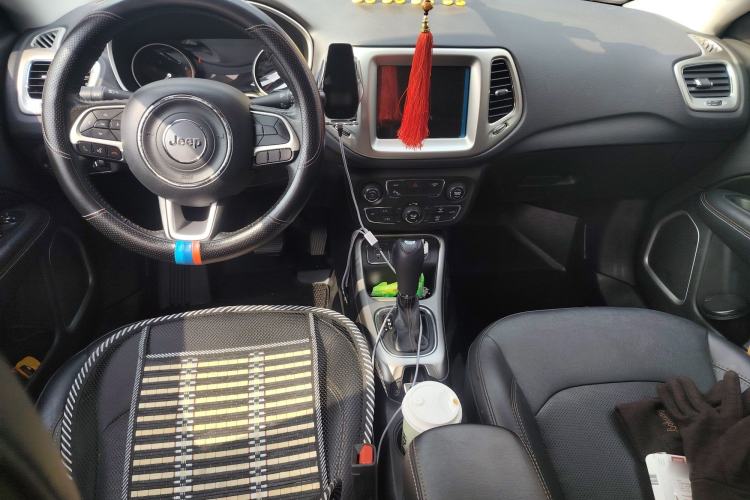 Used Jeep Compass 2017 200T Automatic Family Edition