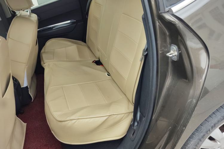 Used Peugeot 3008 2015 2.0L Automatic Classic Edition
