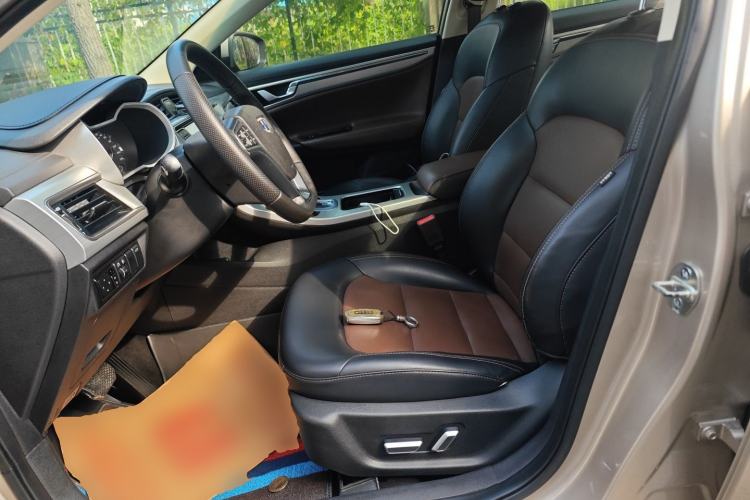 Used Geely Auto Emgrand GL 2017 1.3T DCT Luxury Model Left Front Seat