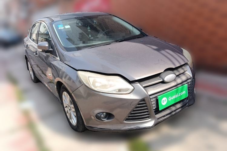 Used Ford Focus 2012 Sedan 1.6L Manual Comfort Model

