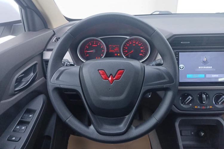 Used Wuling Hongguang 2021 1.5L Revised S Standard Version with Electric Power Steering LAR