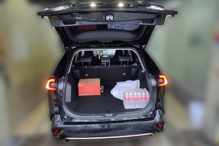 Used Toyota Wildlander 2024 2.0L CVT Two-Wheel Drive Urban Edition Trunk