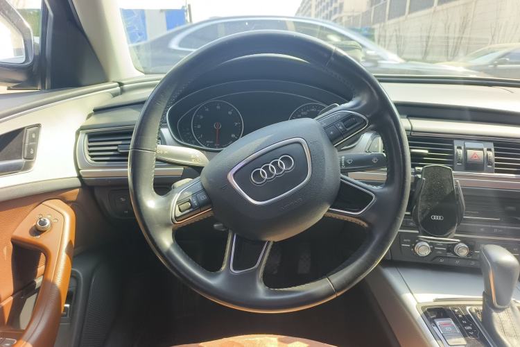 Used Audi A6L 2018 30th Anniversary Edition 35 TFSI Fashion Model