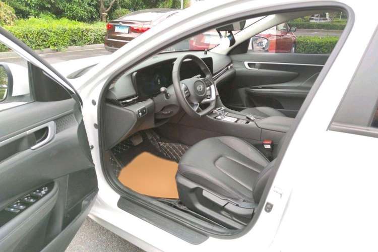 Used Hyundai Mistra 2021 1.8L CVT GLX Elite Edition