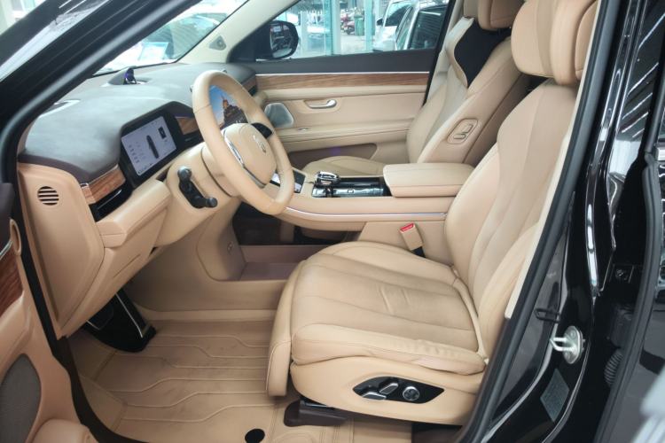 Used Hima AITO M7 2024 1.5T Intelligent Drive Rear-Drive Ultra Version 5 Seats Left Front Seat