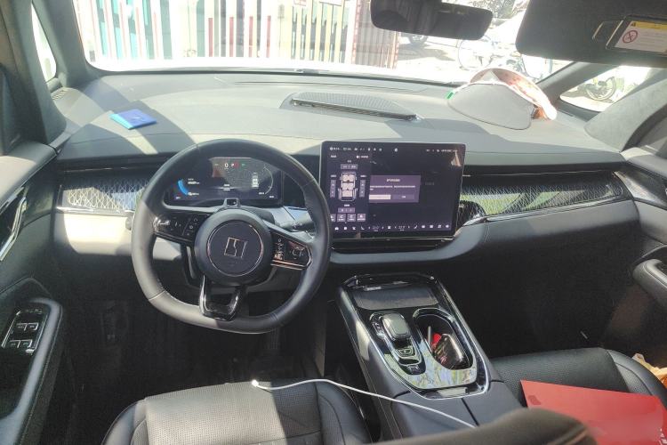 Used Zeekr 009 2022 WE Edition
