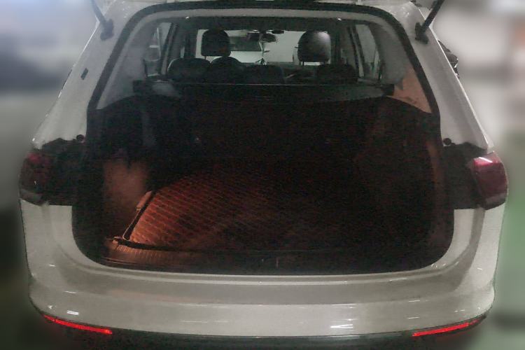 Used Volkswagen Tiguan L 2017 330TSI Automatic Two-Wheel Drive Luxury Edition