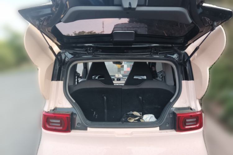 Used Wuling Hongguang MINIEV 2022 Macaron Premium Model – Lithium Iron Phosphate Trunk