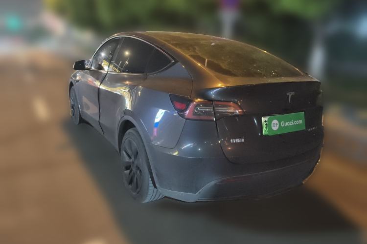 Used Tesla Model Y 2024 Long-Range All-Wheel-Drive Version