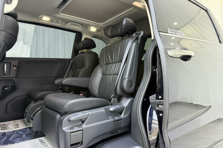 Used Honda Odyssey 2024 2.0L eHEV Sharp·Luxury Edition
