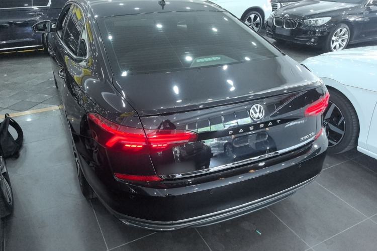 Used Volkswagen Passat 2019 330TSI Luxury Edition China V Standard
