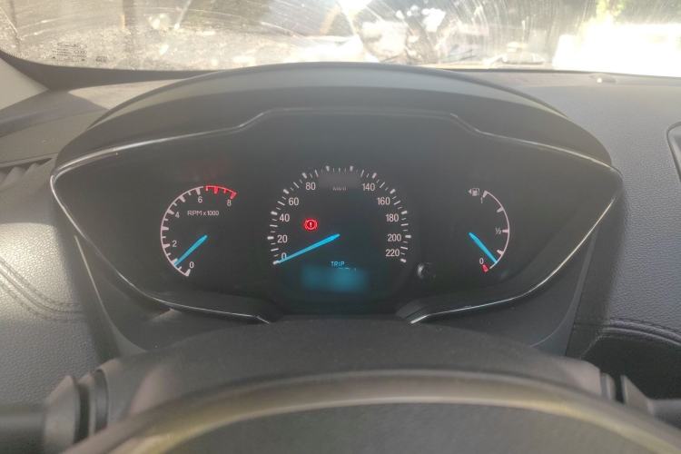 Used Ford Escort 2015 1.5L Automatic Fashion Model