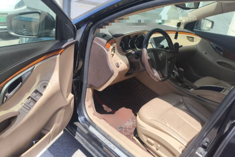 Used Buick LaCrosse 2012 2.4L SIDI Elegant Edition