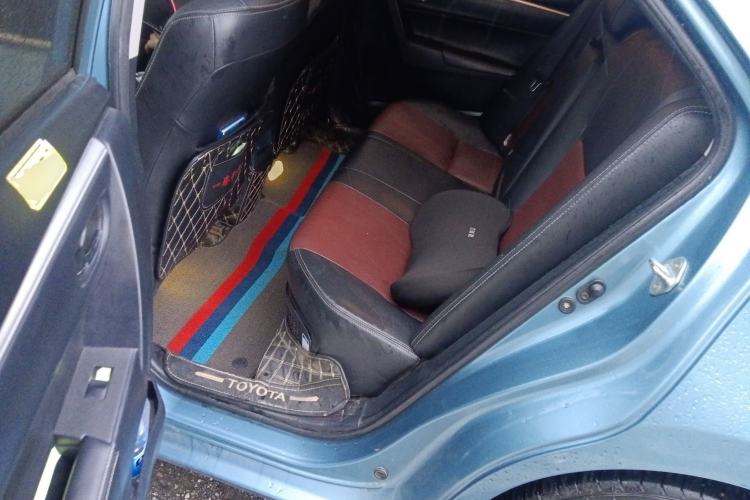 Used Toyota Corolla 2018 Dual-Engine 1.8L E-CVT Smart Edition
