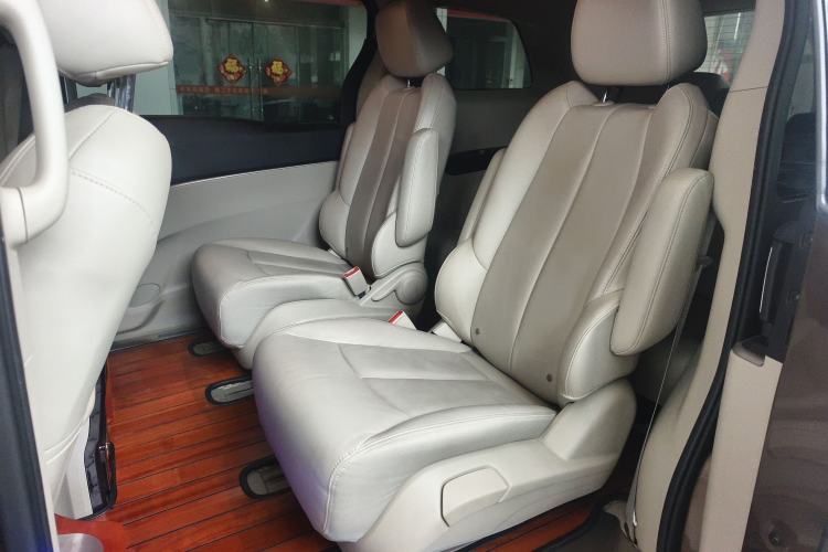 Used Buick GL8 2018 28T Luxury Model China VI Standard
