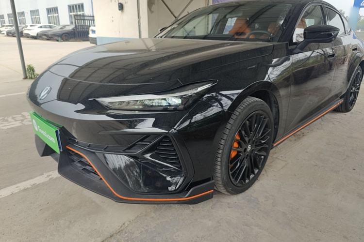 Used CHANGAN UNI-V 2025 Model Third-Generation 2.0T Dynamic Edition