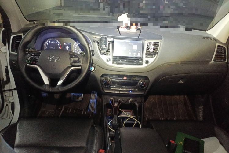 Used Hyundai Tucson 2018 1.6T Dual-Clutch Two-Wheel Drive 15th Anniversary Special Edition
