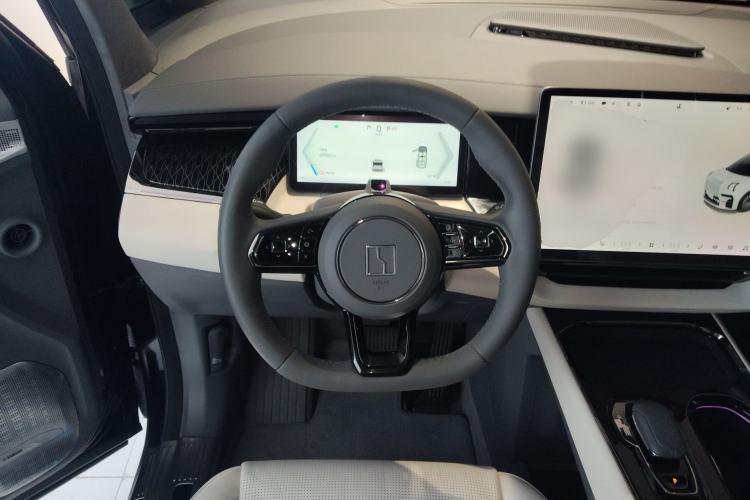 Used Zeekr 009 2022 WE Edition