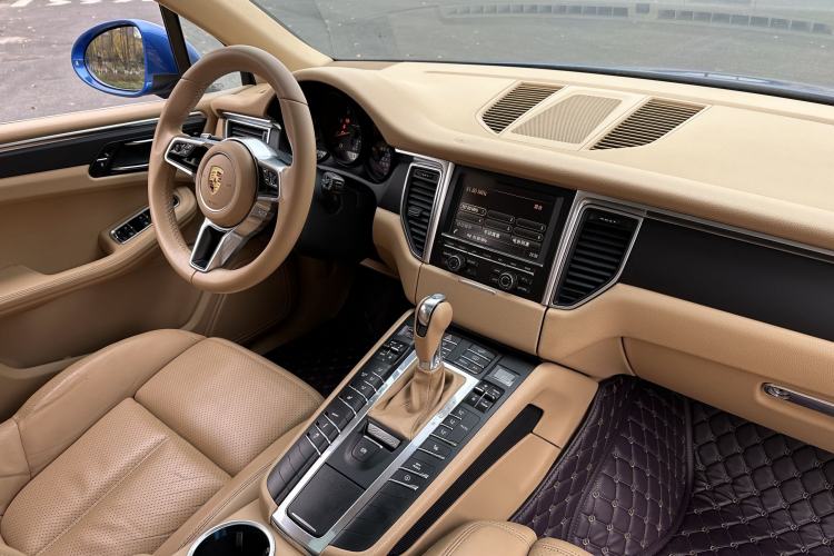 Used Porsche Macan 2016 Macan 2.0T