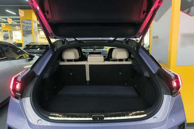 Used Zeekr 001 2026 95° All-Wheel-Drive Max Edition
