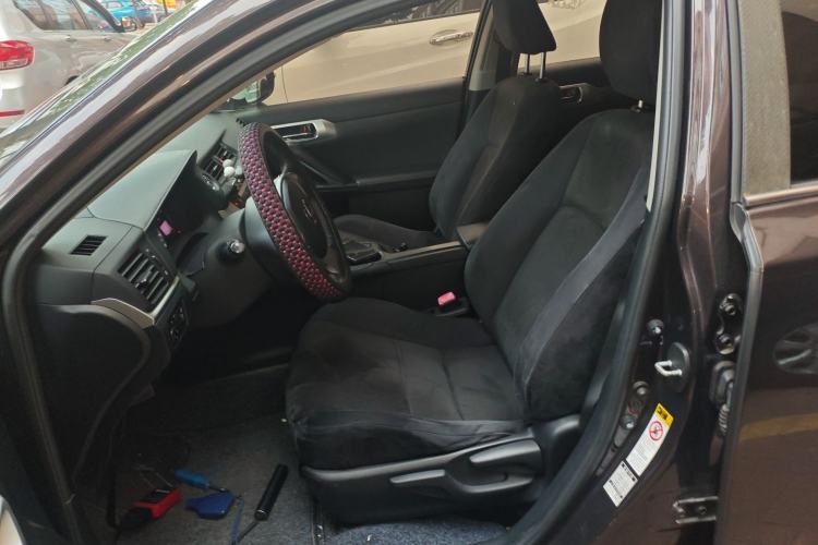 Used Lexus CT 2013 CT200h Urban Edition
