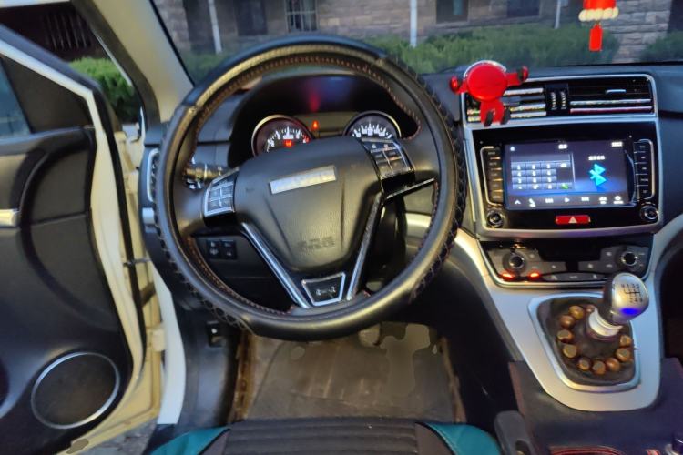 Used Haval M6 2019 1.5T Manual Two-Wheel Drive Elite Version China VI Standard