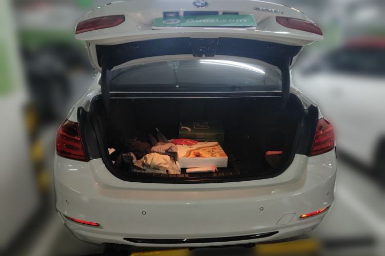 Used BMW 3 Series 2013 Facelifted 328i Sport Design Package