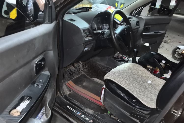 Used Wuling Hongguang 2018 1.5L Classic S Base Model
