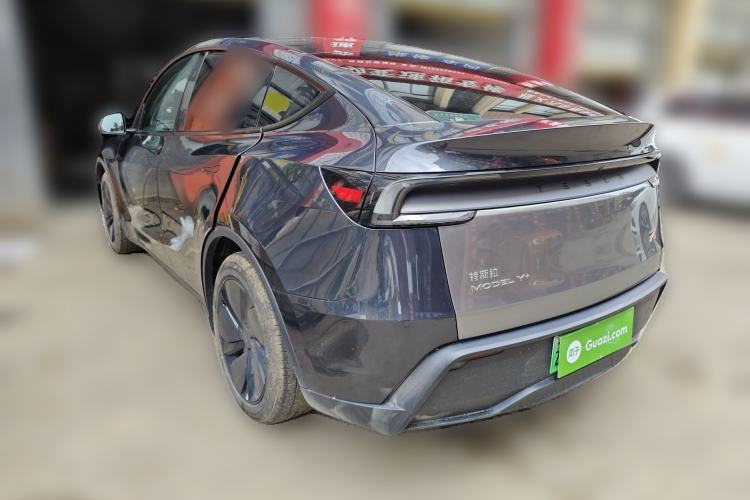 Used Tesla Model Y 2025 Long-Range All-Wheel Drive First Edition