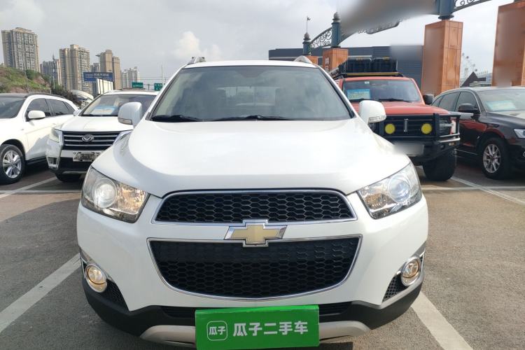 Used Chevrolet Captiva 2014 2.4L 4x4 Flagship Edition 7 Seats Front