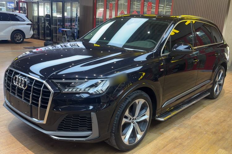 Used Audi Q7 2020 55 TFSI quattro S line sports model