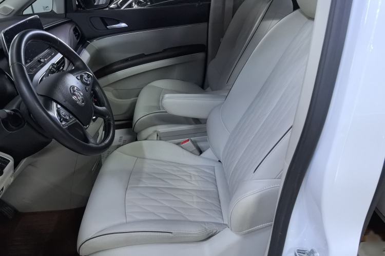 Used Buick GL8 2021 Land Cruiser Executive Class 652T Luxury Model Left Front Seat