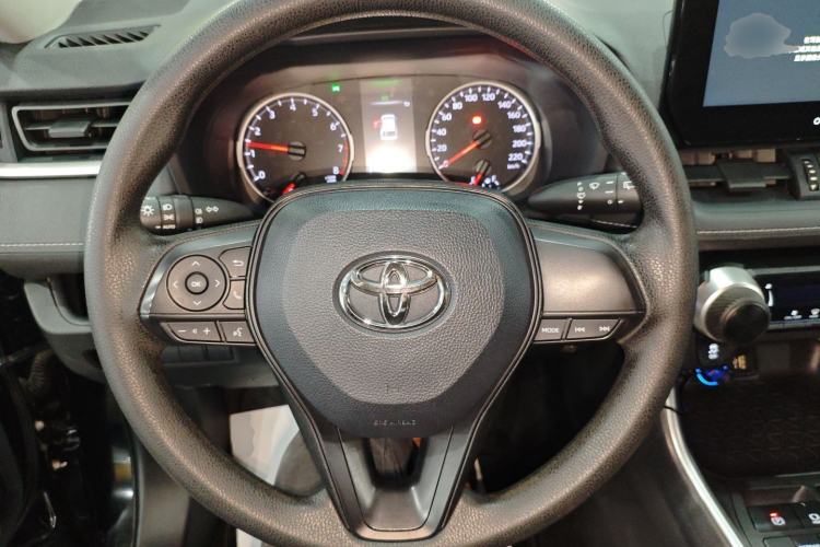 Used Toyota Wildlander 2023 2.0L CVT Two-Wheel Drive Leading Edition Steering Wheel