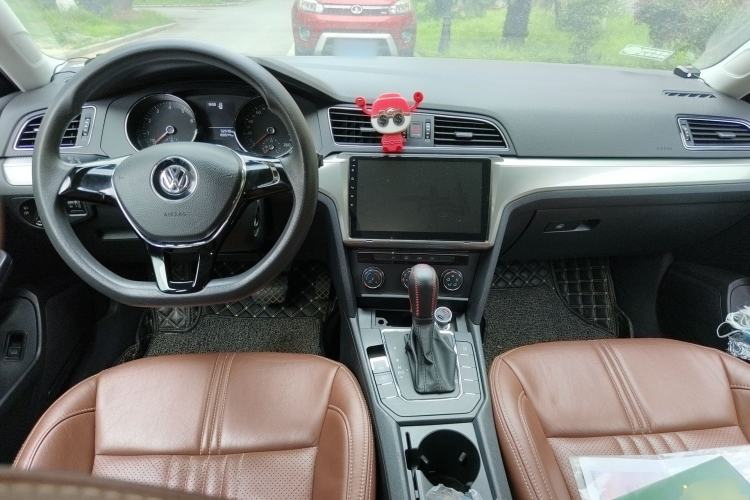 Used Volkswagen Lamando 2015 230TSI DSG Fashion Edition