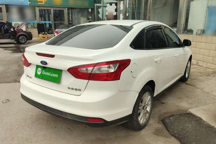 Used Ford Focus 2012 Sedan 1.6L Manual Comfort Model