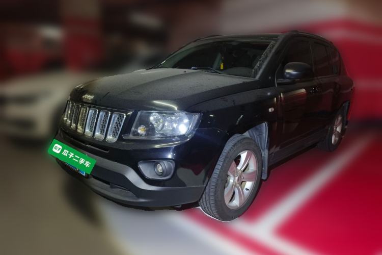 Used Jeep Compass 2015 2.0L two-wheel drive sport version