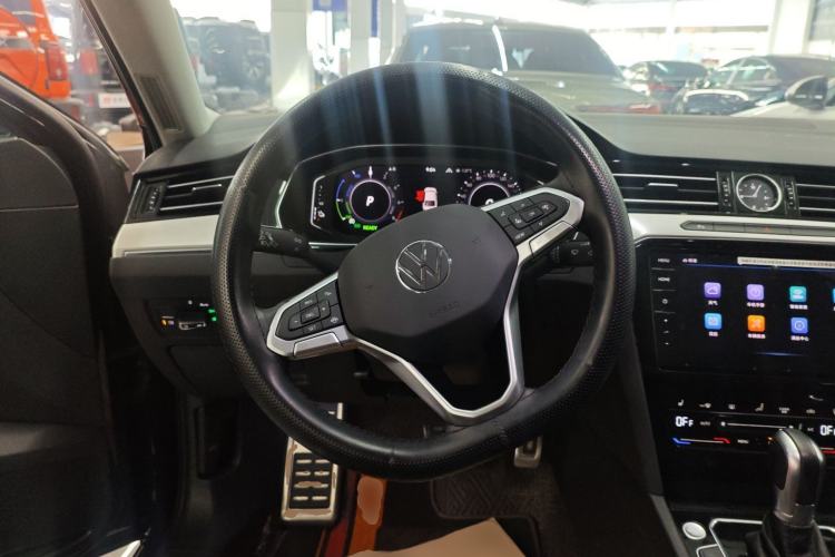 Used Volkswagen Magotan GTE Plug-in Hybrid 2022 GTE Luxury Model
