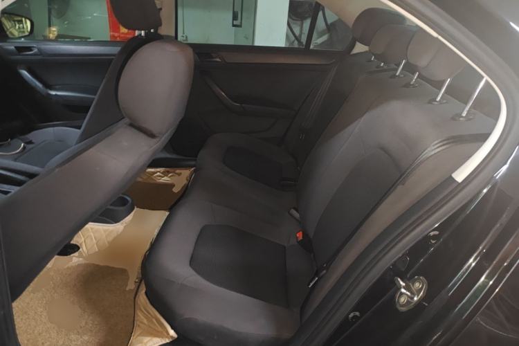 Used Volkswagen Santana 2015 1.6L Manual Fashion Edition Left Rear Seat