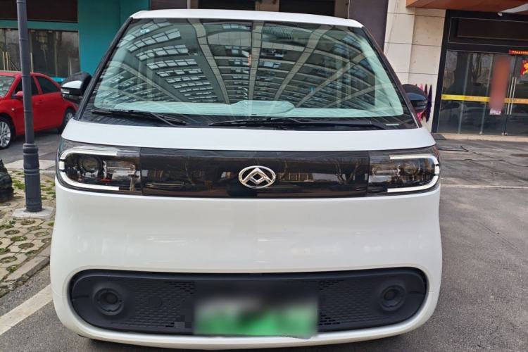 Used SAIC MAXUS Dana V1 2025 Low-Roof Multi-Function Version 50 kWh
