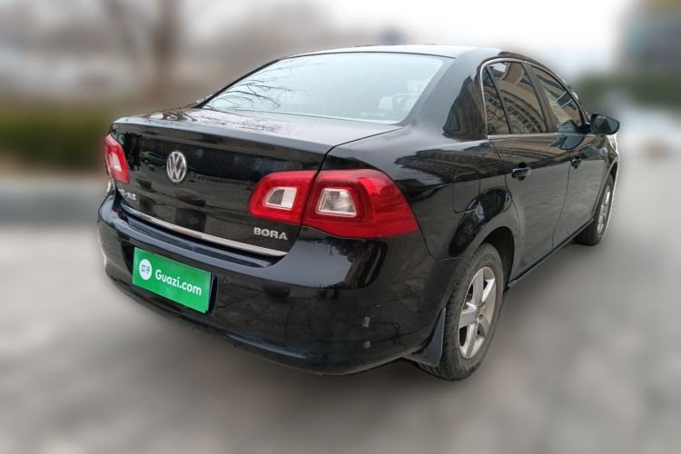 Used Volkswagen Bora 2012 1.6L Manual Fashion Edition Rear Right 45 Deg